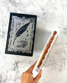 una corona de sombras. edición especial-tricia levenseller-9788408302636