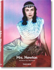 mrs. newton-9783822830574